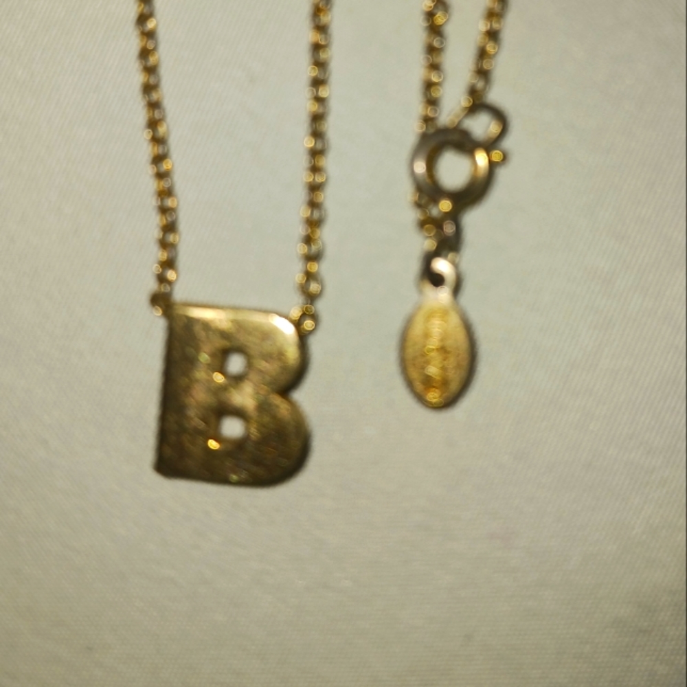 Vintage B initial gold-plated Avon necklace